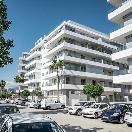 Jg- Modern In Nueva Andalucia * 马尔韦利亚